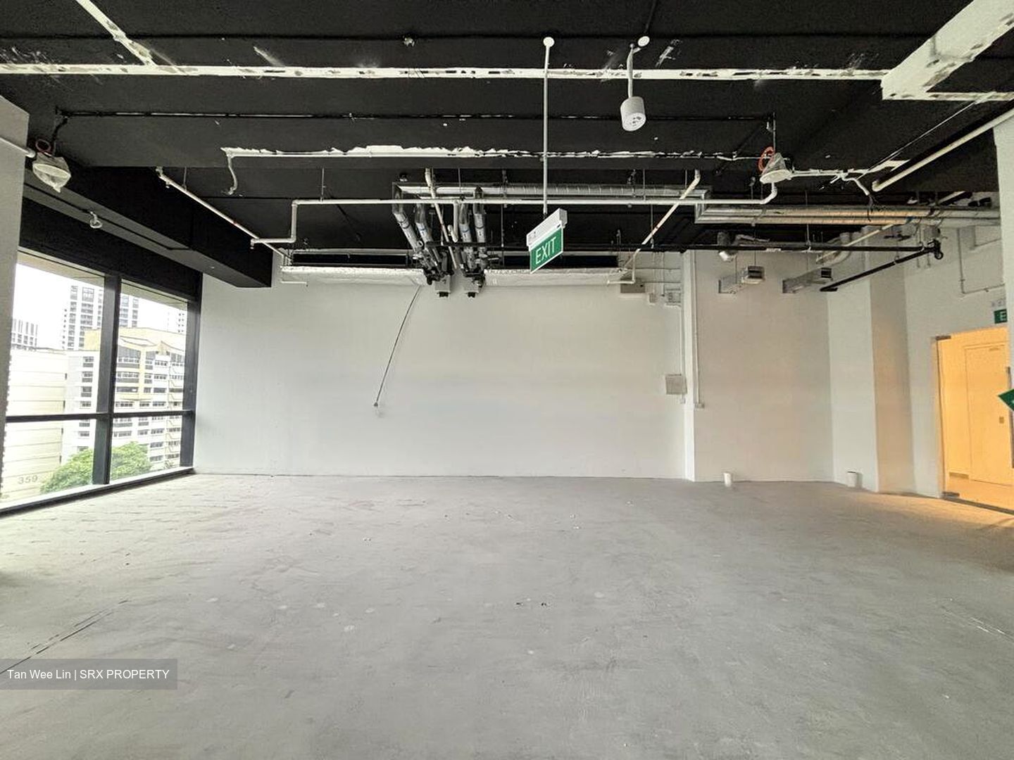 Woods Square (D25), Office #511115961
